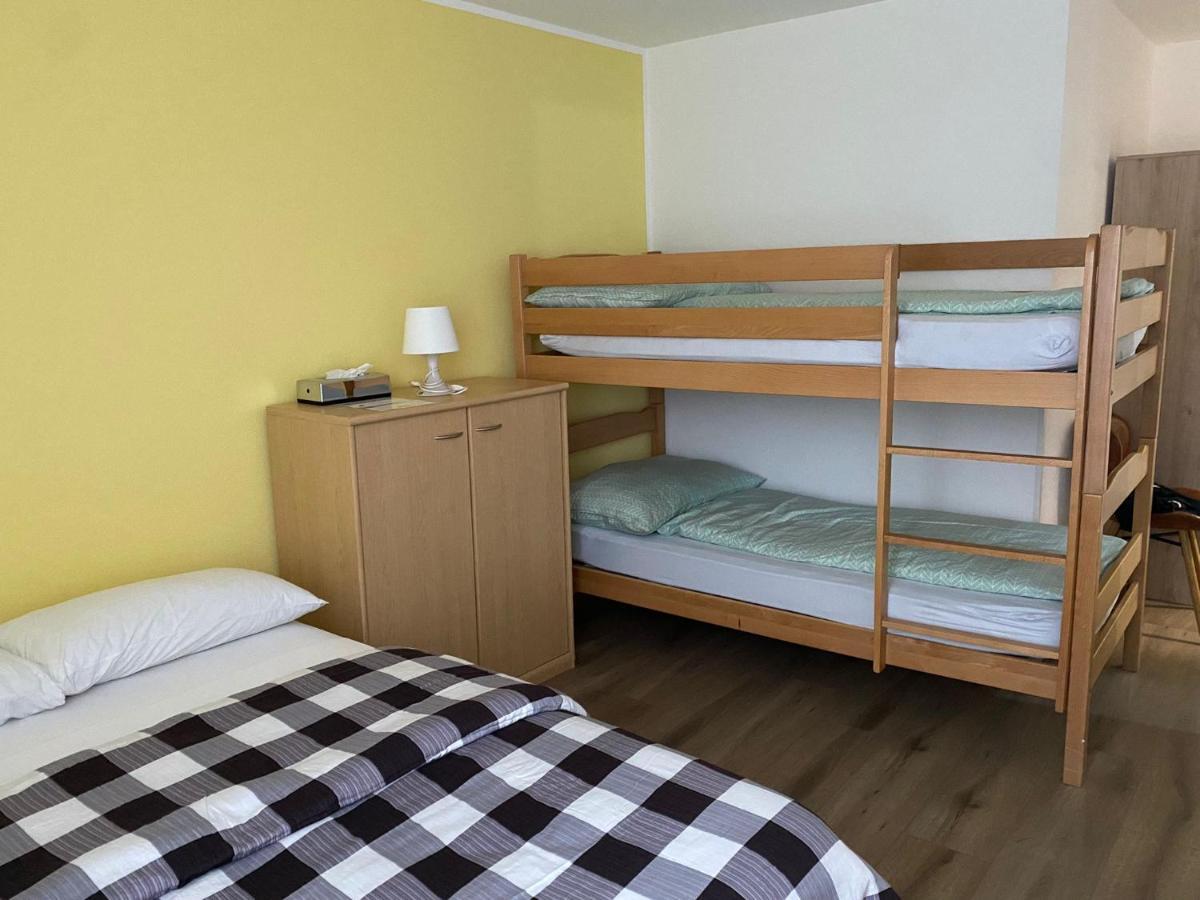 Ristorante Del Ponte Bed & Breakfast Cugnasco Exterior foto