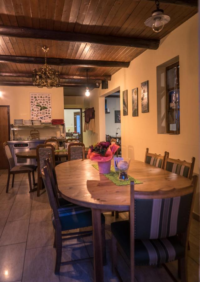 Ristorante Del Ponte Bed & Breakfast Cugnasco Exterior foto